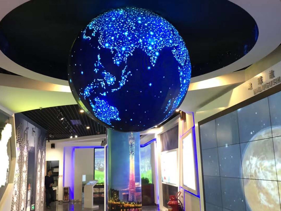 广州力天科技球形LED显示屏