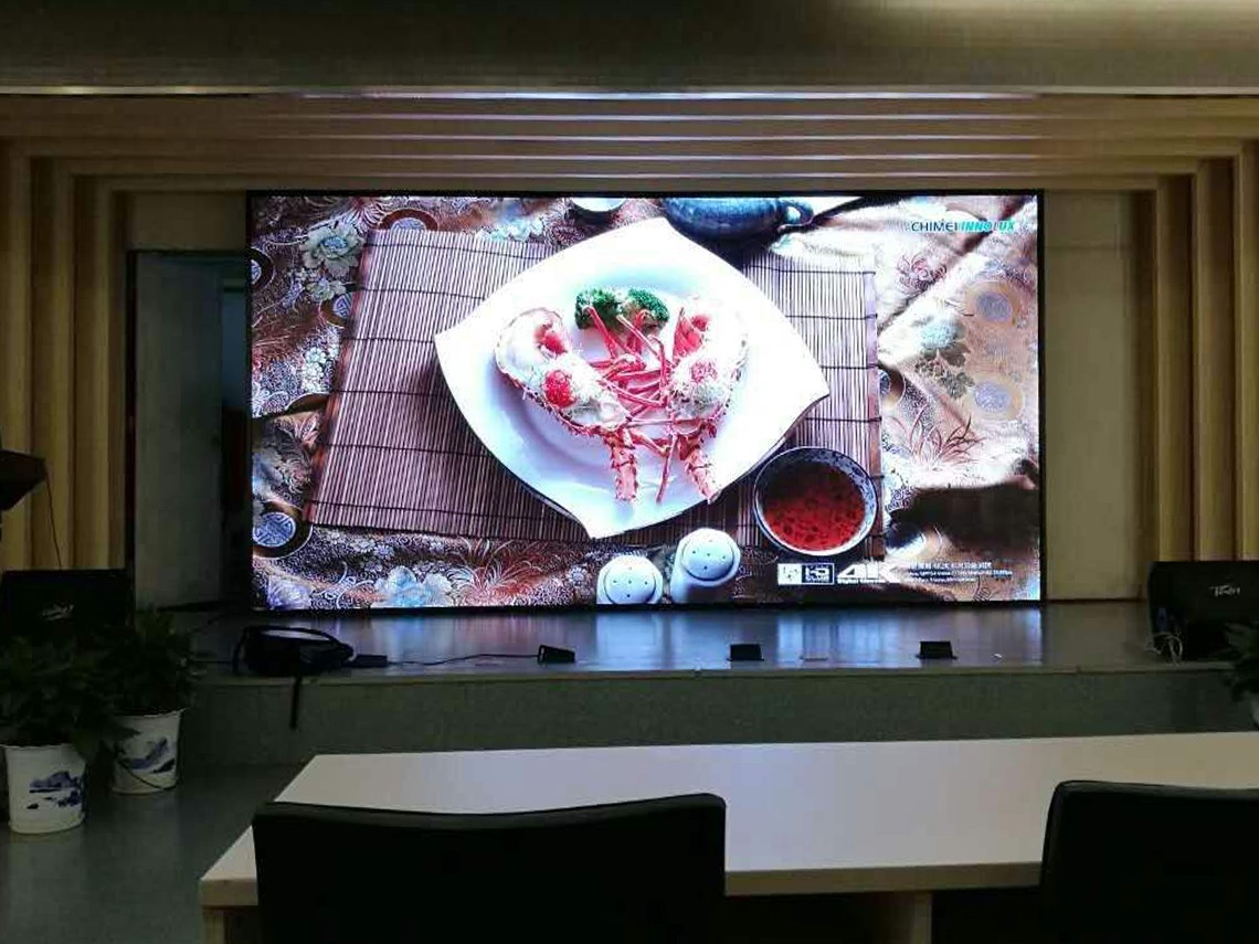 广州向群饭店室内LED显示屏